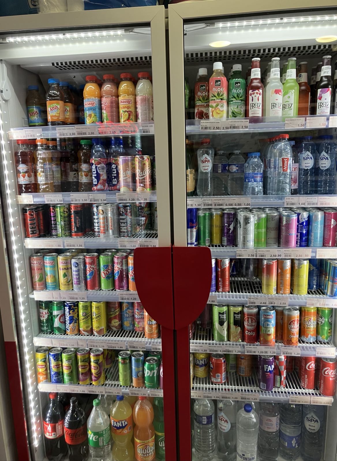 Frigos boissons et énergisantes